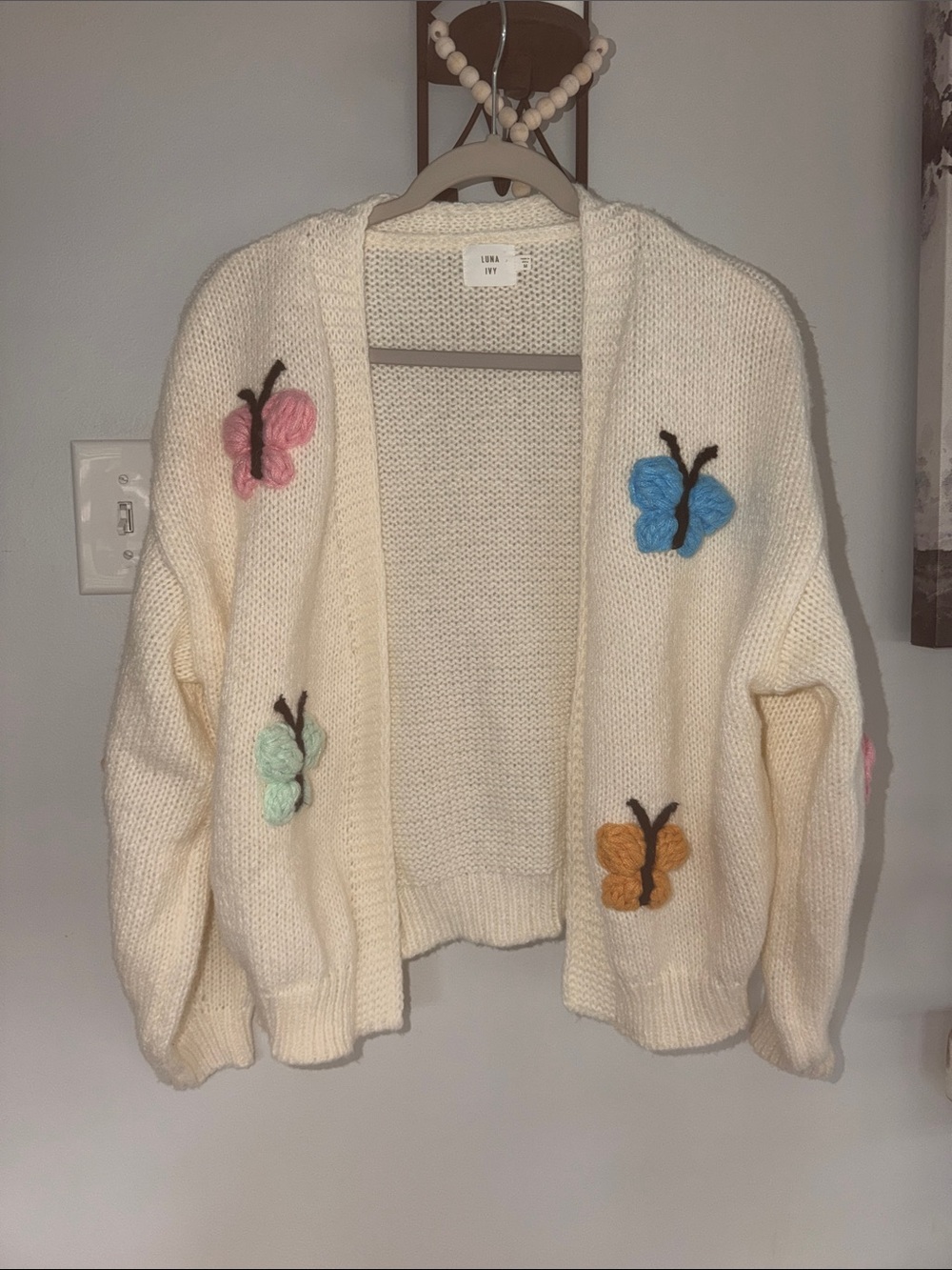 ⭐️Luna Ivy Open Cardigan with Raised Butterflies ⭐️